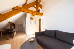 Charming Loft Studio in Chailly - Prime Central Location AC1